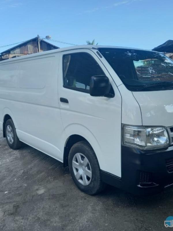 Toyota Hiace Panel Van 2.5 – 1 unit